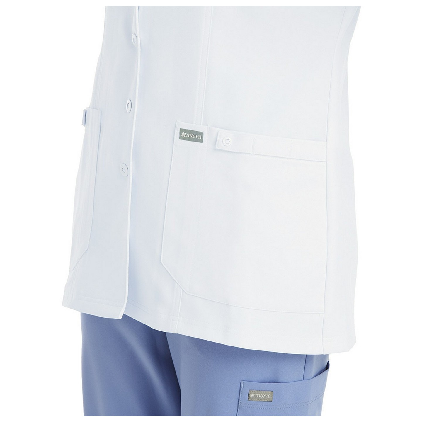 5973 Maevn Momentum Women's Fitted Lab Coat