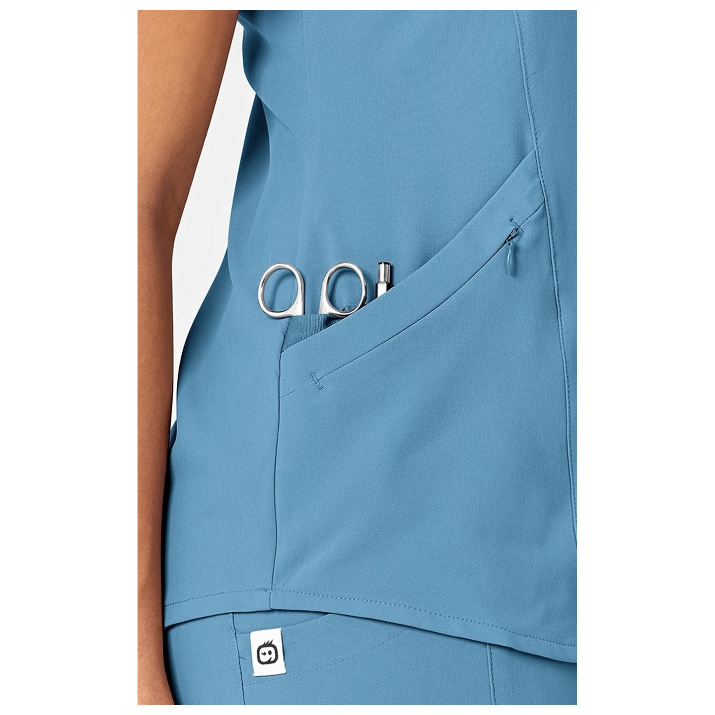 6134 WonderWink Renew Women's V-Neck Top