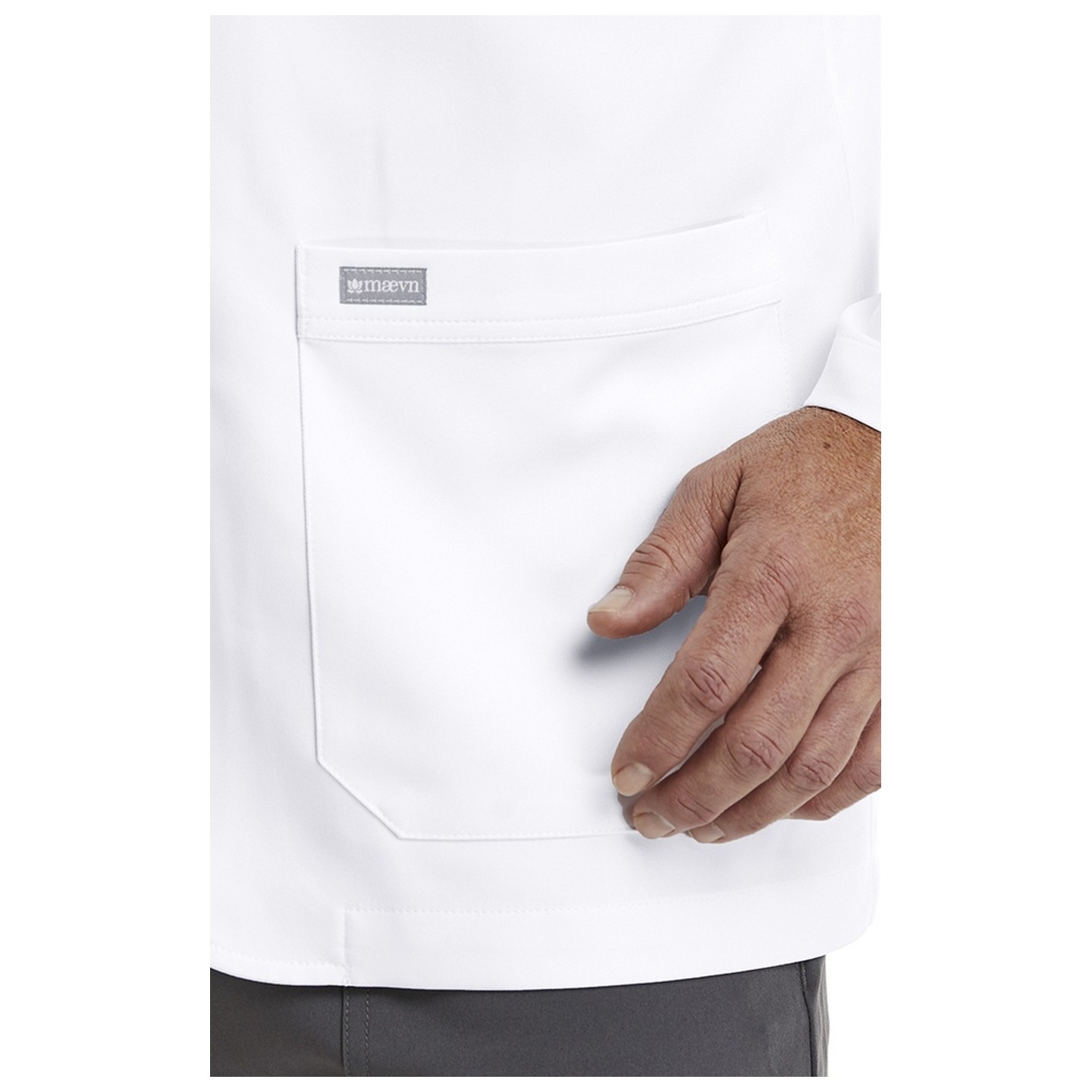 5873 Momentum Men's Short Consultation Coat by Maevn