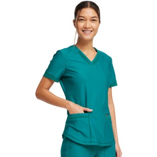 CK840 V-Neck Top in Black - Cherokee Form