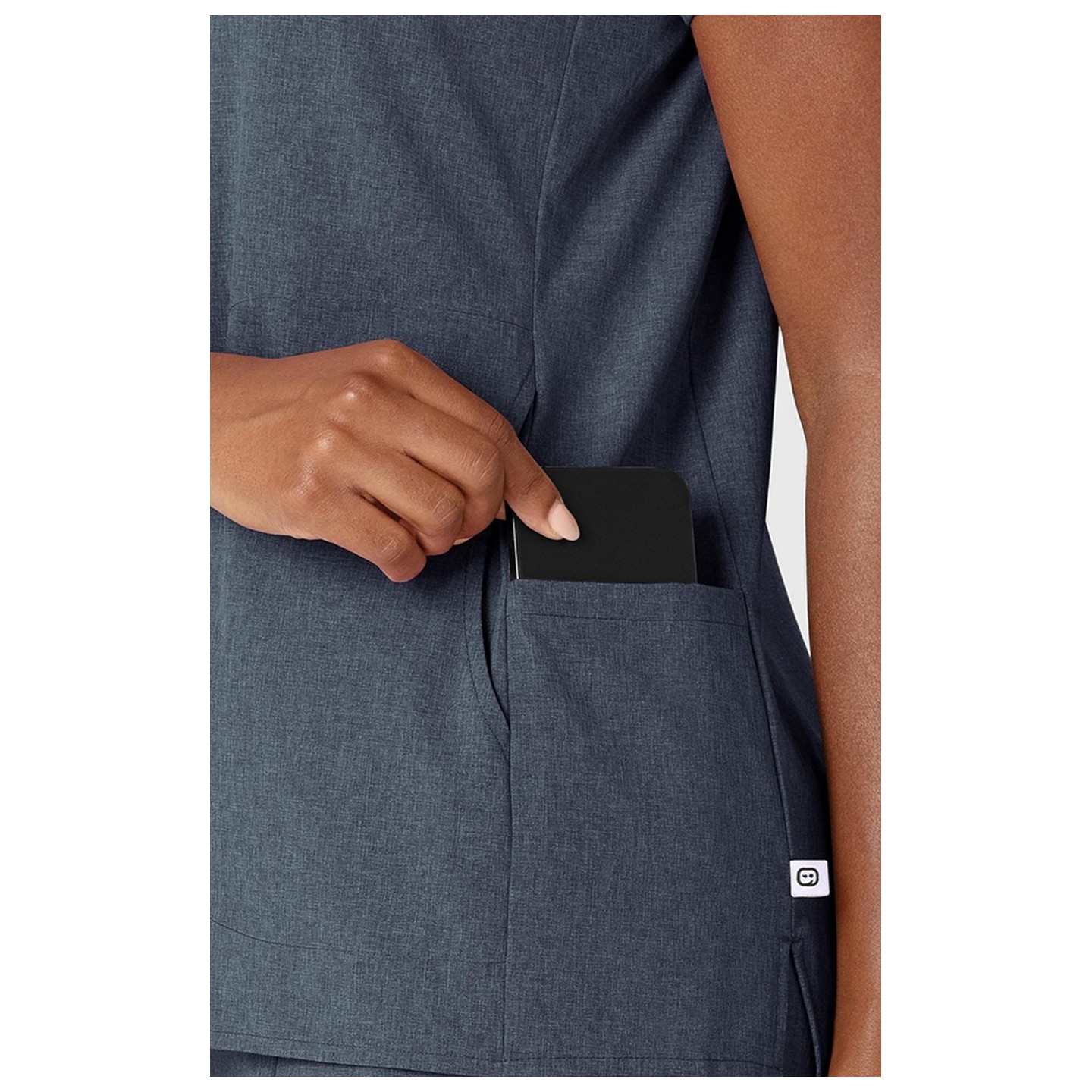 6734 RENEW Haut à Col Mandarin pour Femmes par WINK