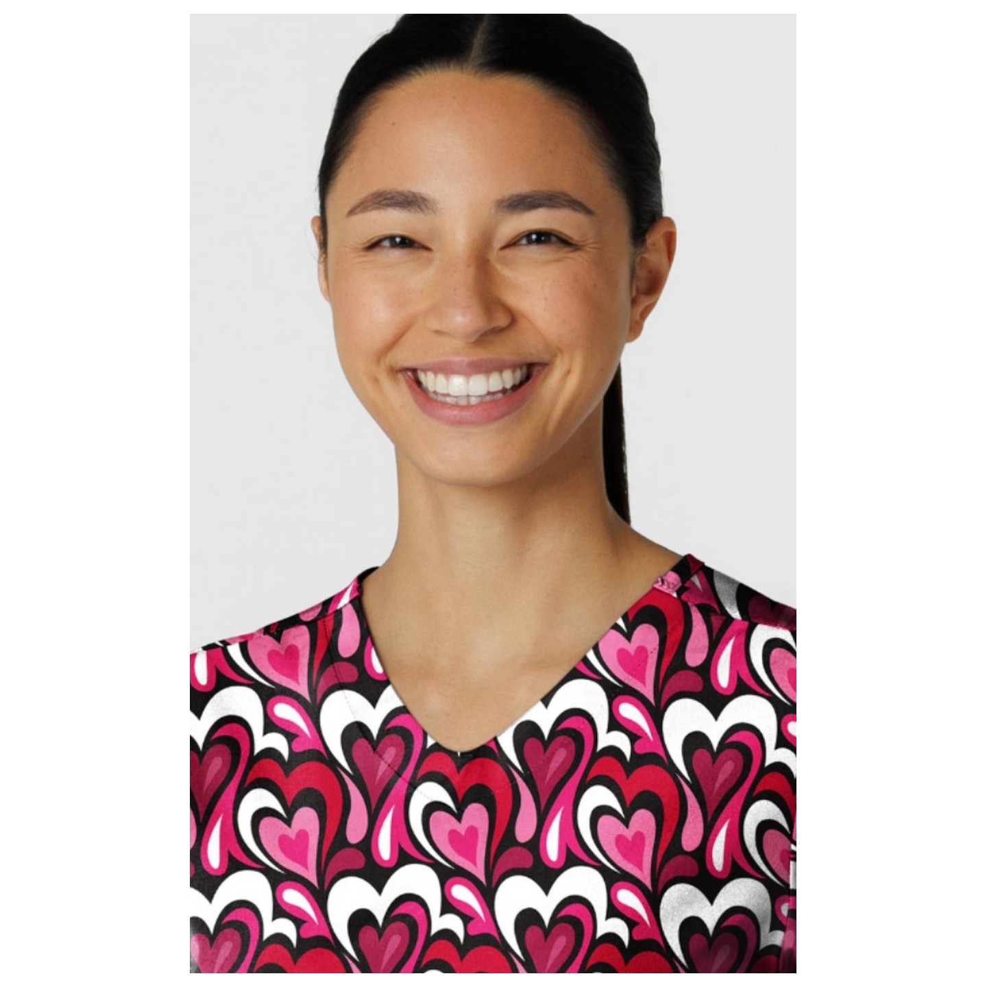 6147 WINK Haut Imprimé à 2 Poches et Col en V - Heart Flow