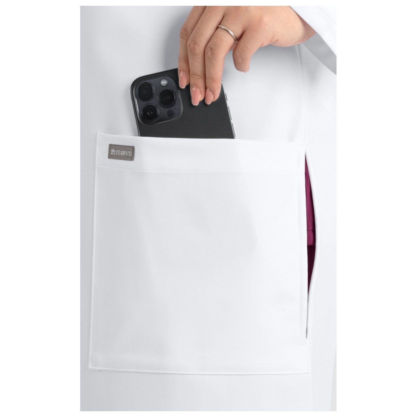 7555 Maevn Momentum Unisex Full Length Lab Coat